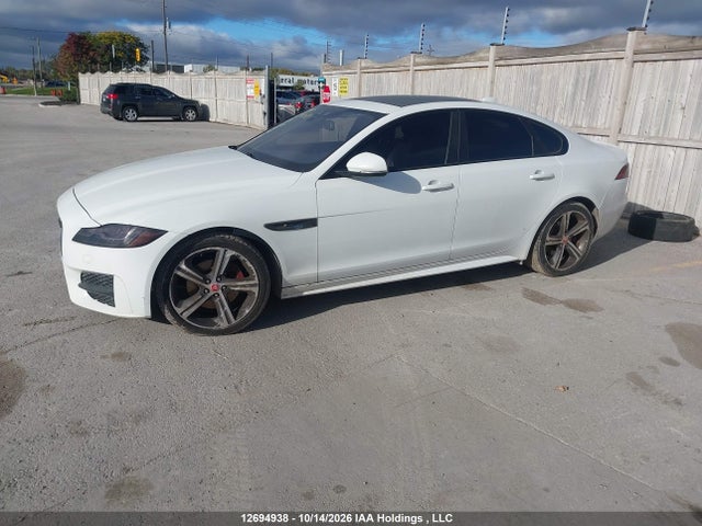 Jaguar XF 2018 SAJBL4FX7JCY70289 Image 2