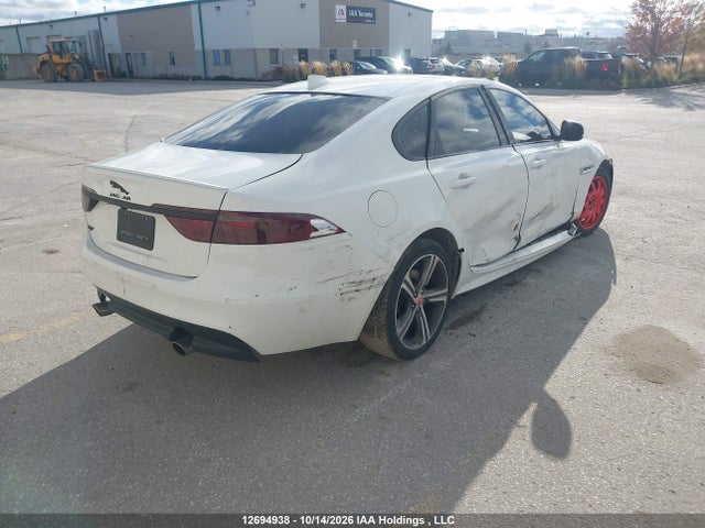 Jaguar XF 2018 SAJBL4FX7JCY70289 Image 4