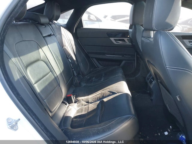 Jaguar XF 2018 SAJBL4FX7JCY70289 Image 8