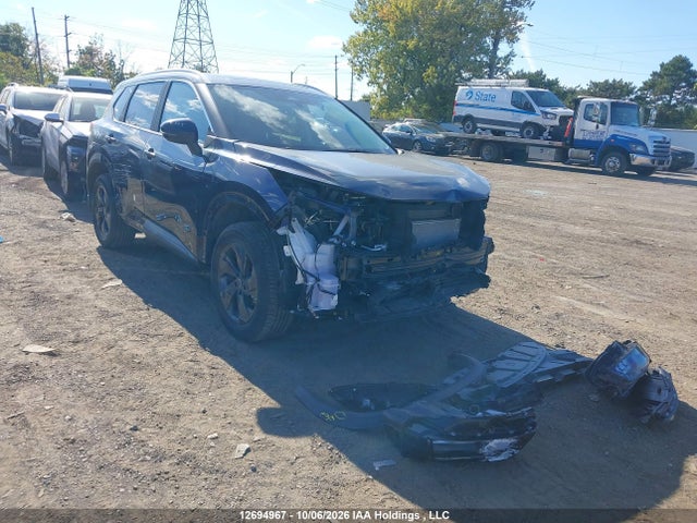 Aukcja sprzedaży 2026 Nissan Rogue Rock Creek Awd Cvt/sv Dark Armor/sv Moonroof Awd Cvt, vin: JN8BT3BB0TW381015, numer aukcji: 12694967
