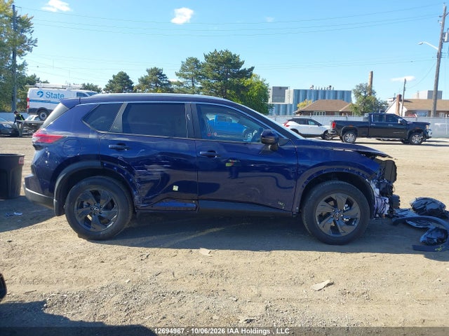 Aukcja sprzedaży 2026 Nissan Rogue Rock Creek Awd Cvt/sv Dark Armor/sv Moonroof Awd Cvt, vin: JN8BT3BB0TW381015, numer aukcji: 12694967