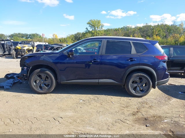 Aukcja sprzedaży 2026 Nissan Rogue Rock Creek Awd Cvt/sv Dark Armor/sv Moonroof Awd Cvt, vin: JN8BT3BB0TW381015, numer aukcji: 12694967