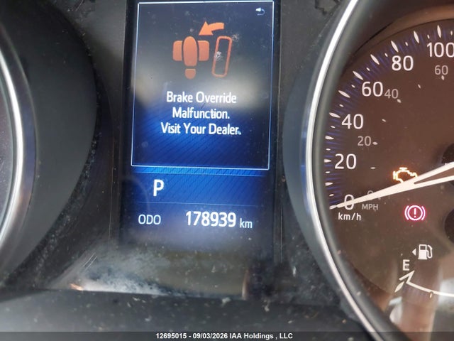 12695015 :رقم المزاد ، NMTKHMBX3JR061018 vin ، 2018 Toyota C-hr Xle مزاد بيع