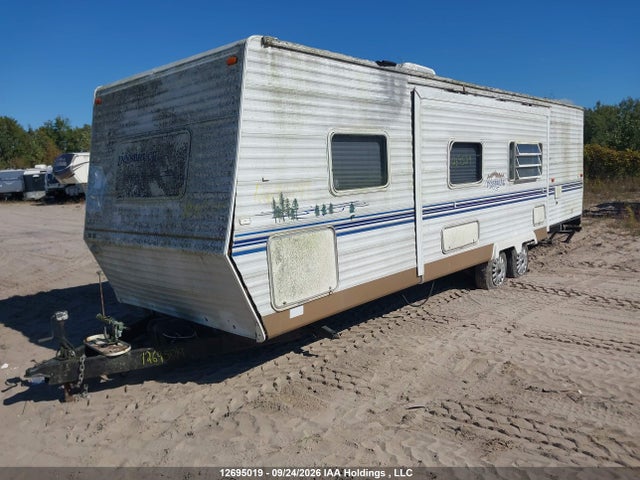 Auction sale of the 2002 Gulf Stream Streamlite 30qbs, vin: 1NL1NTP2X21049602, lot number: 12695019