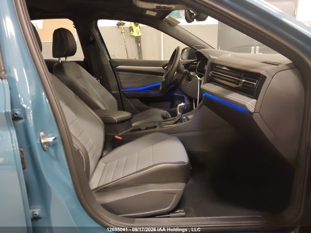 2025 Volkswagen Jetta Comfortline მანქანა იყიდება აუქციონზე, vin: 3VWSX7BU5SM101139, აუქციონის ნომერი: 12695041