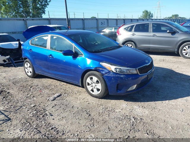 2017 3KPFL4A75HE052439 main image