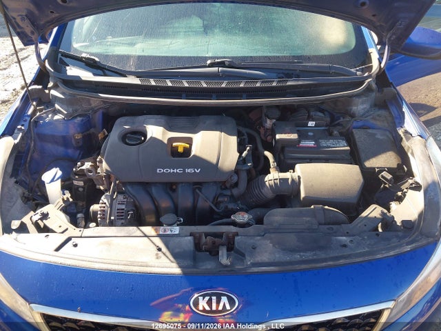 KIA Forte 2017 3KPFL4A75HE052439 Image 10