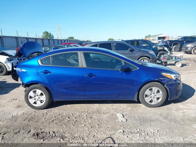 KIA Forte 2017 3KPFL4A75HE052439 Image 14