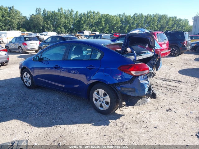 KIA Forte 2017 3KPFL4A75HE052439 Image 3
