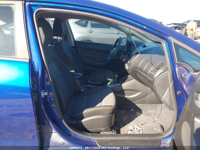 KIA Forte 2017 3KPFL4A75HE052439 Image 5