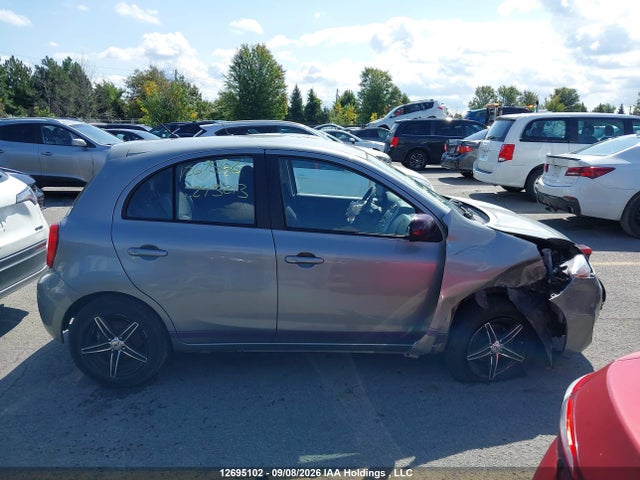 Nissan Micra S/sr/sv 2015 3N1CK3CP2FL243213 Image 13
