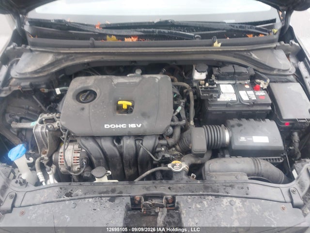Hyundai Elantra Le 2017 5NPD74LFXHH058944 Image 10