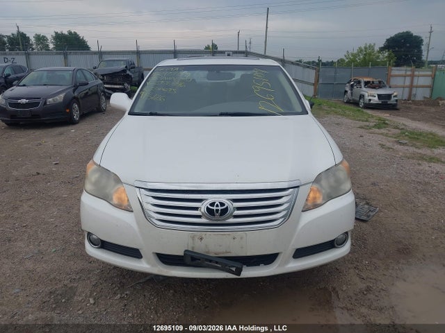 2008 Toyota Avalon Xl/xls/touring/limited მანქანა იყიდება აუქციონზე, vin: 4T1BK36BX8U258846, აუქციონის ნომერი: 12695109