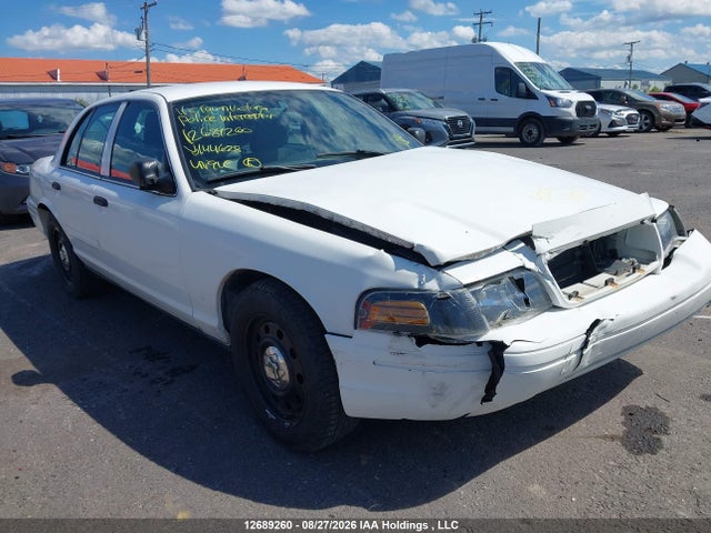 2011 Ford Crown Victoria Police Interceptor მანქანა იყიდება აუქციონზე, vin: 2FABP7BV7BX144628, აუქციონის ნომერი: 12689260