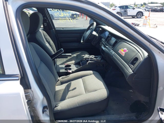 Продаж на аукціоні авто 2011 Ford Crown Victoria Police Interceptor, vin: 2FABP7BV7BX144628, номер лоту: 12689260