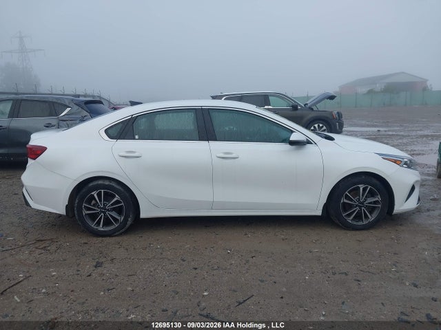 3KPF34AD5NE523068 KIA Forte Gt Line