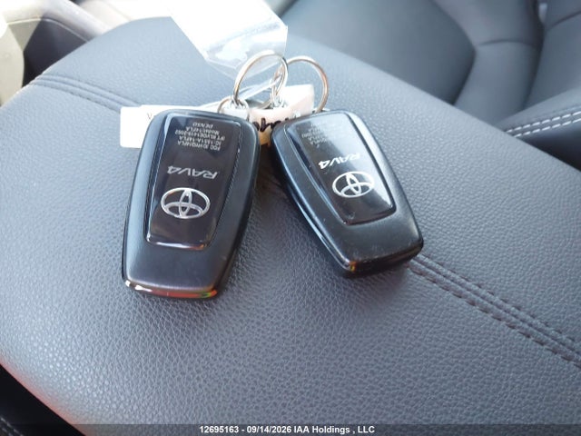 Toyota RAV4 2024 2T3R1RFV8RC413208 Image 11
