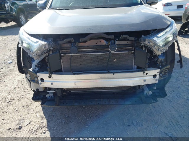 Toyota RAV4 2024 2T3R1RFV8RC413208 Image 6