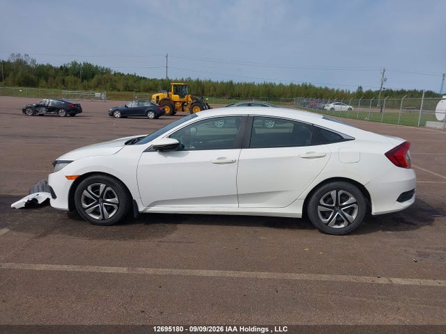 12695180 :رقم المزاد ، 2HGFC2F51GH015940 vin ، 2016 Honda Civic Lx مزاد بيع