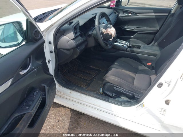 12695180 :رقم المزاد ، 2HGFC2F51GH015940 vin ، 2016 Honda Civic Lx مزاد بيع