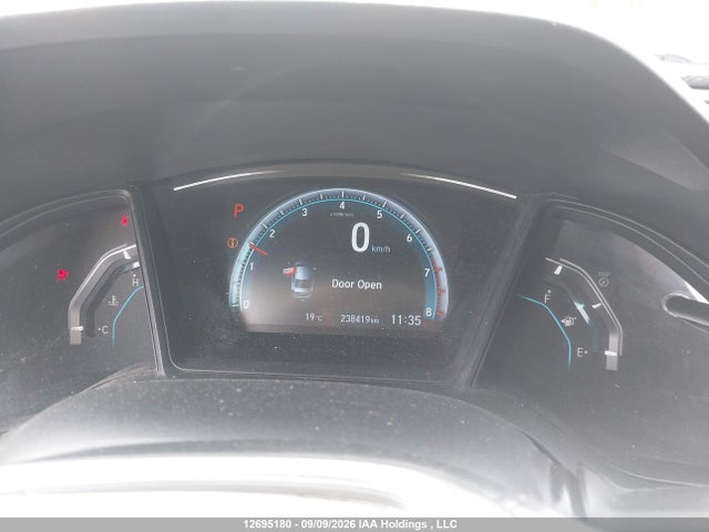 12695180 :رقم المزاد ، 2HGFC2F51GH015940 vin ، 2016 Honda Civic Lx مزاد بيع