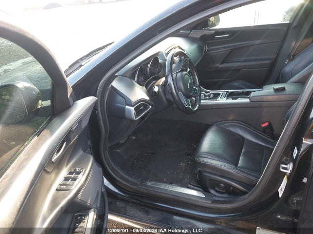 SAJAL4BN0HA977979 Jaguar Xe 2.0l Diesel R-sport