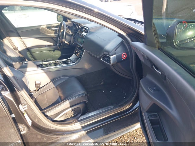 SAJAL4BN0HA977979 Jaguar Xe 2.0l Diesel R-sport