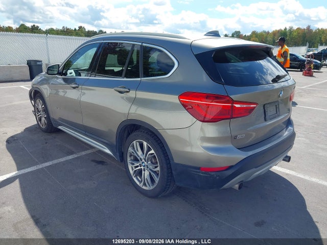 12695203 :رقم المزاد ، WBXHT3C35H5F81386 vin ، 2017 Bmw X1 Xdrive28i مزاد بيع