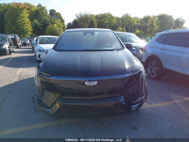 2025 Cadillac Optiq Sport 1 Awd მანქანა იყიდება აუქციონზე, vin: 3GYK3EMR9SS156145, აუქციონის ნომერი: 12695223