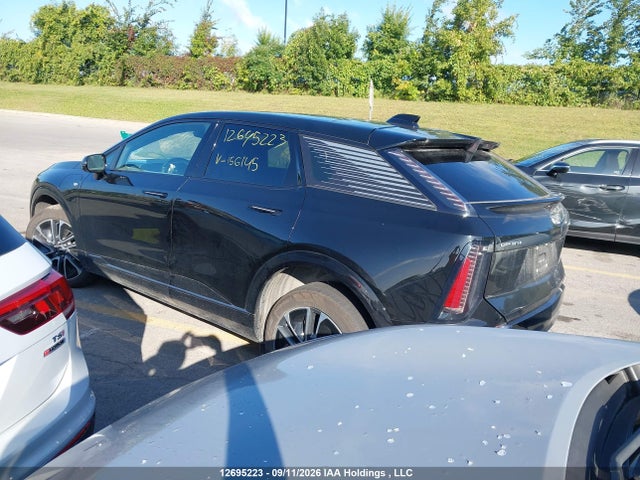 2025 Cadillac Optiq Sport 1 Awd მანქანა იყიდება აუქციონზე, vin: 3GYK3EMR9SS156145, აუქციონის ნომერი: 12695223
