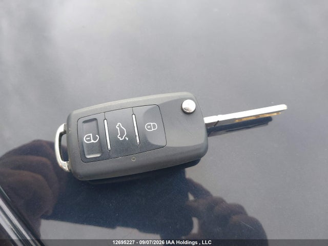 3VW2K7AJ7FM306568 Volkswagen Jetta Trendline+