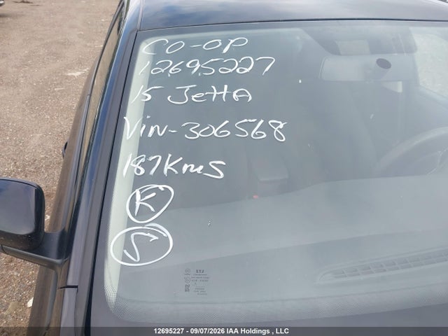3VW2K7AJ7FM306568 Volkswagen Jetta Trendline+
