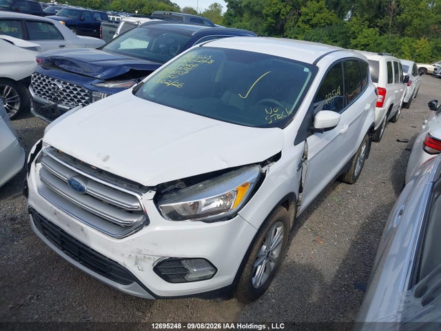 1FMCU0GD7HUE58807 Ford ESCAPE SE