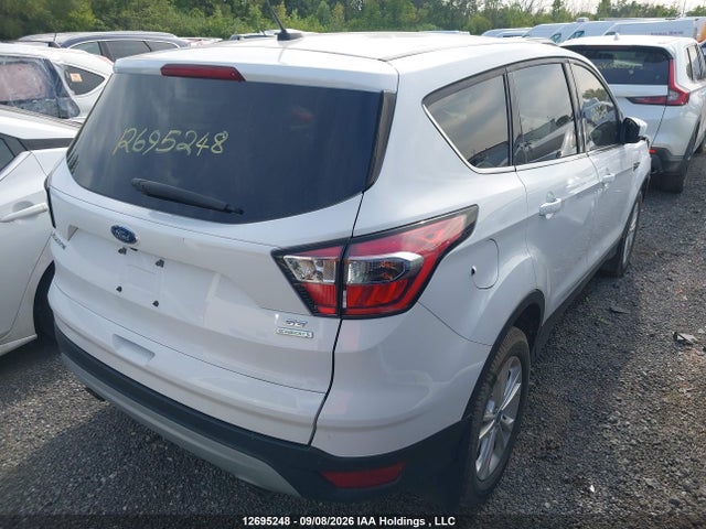 Ford ESCAPE SE 2017 1FMCU0GD7HUE58807 Image 4