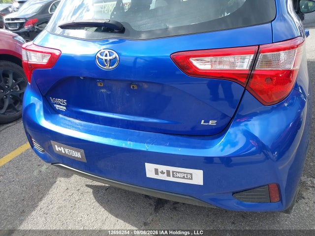 12695254 :رقم المزاد ، VNKKTUD37JA095851 vin ، 2018 Toyota Yaris Le مزاد بيع