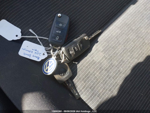 Продажа на аукционе авто 2016 Volkswagen Tiguan Comfort/high/r-line/sp Ed, vin: WVGJV7AX5GW589141, номер лота: 12695260