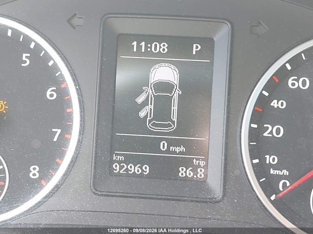 Продажа на аукционе авто 2016 Volkswagen Tiguan Comfort/high/r-line/sp Ed, vin: WVGJV7AX5GW589141, номер лота: 12695260