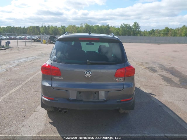 Продажа на аукционе авто 2016 Volkswagen Tiguan Comfort/high/r-line/sp Ed, vin: WVGJV7AX5GW589141, номер лота: 12695260