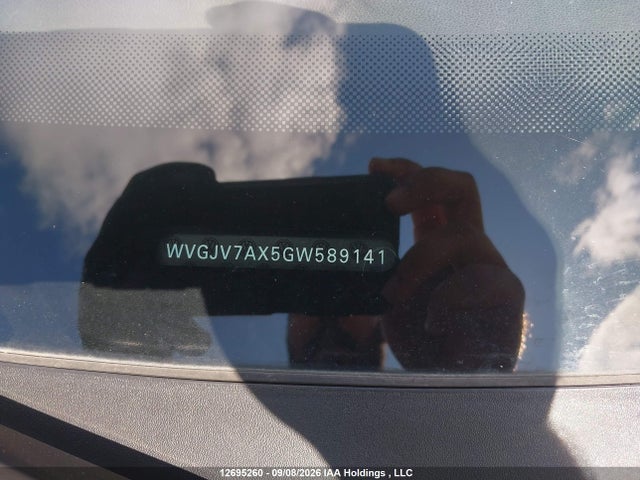 Продажа на аукционе авто 2016 Volkswagen Tiguan Comfort/high/r-line/sp Ed, vin: WVGJV7AX5GW589141, номер лота: 12695260
