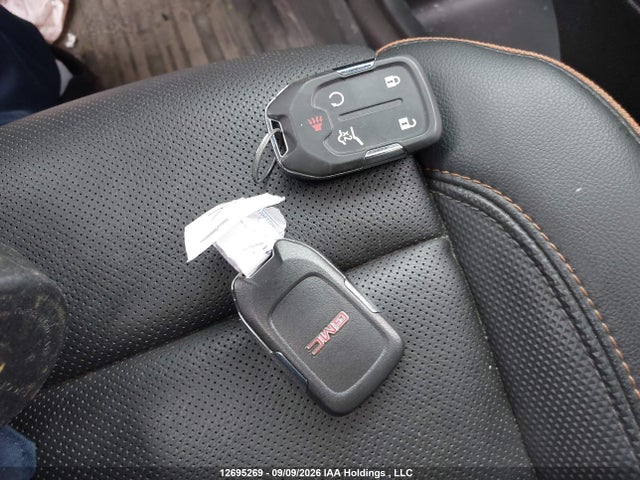 1GKKNLLSXPZ231104 GMC Acadia At4