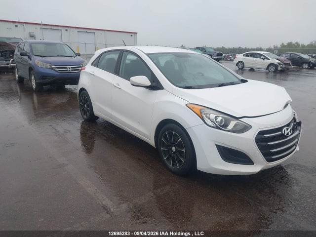 Hyundai Elantra Gt L 2016 KMHD25LH6GU283481 zdjęcie główne