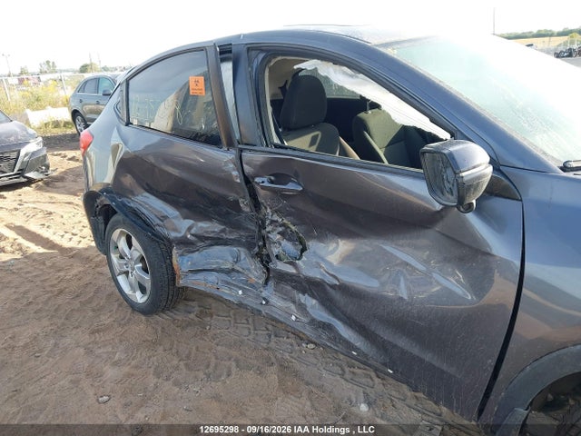 Honda HR-V EX 2016 3CZRU6H52GM111925 Image 6