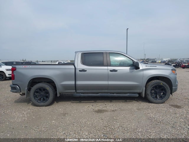 Chevrolet Silverado K1500 Custom 2023 1GCPDBEK5PZ193521 Image 12