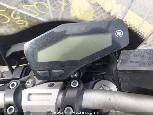 Продажа на аукционе авто 2015 Yamaha Fz09, vin: JYARN33N1FA001917, номер лота: 12695308