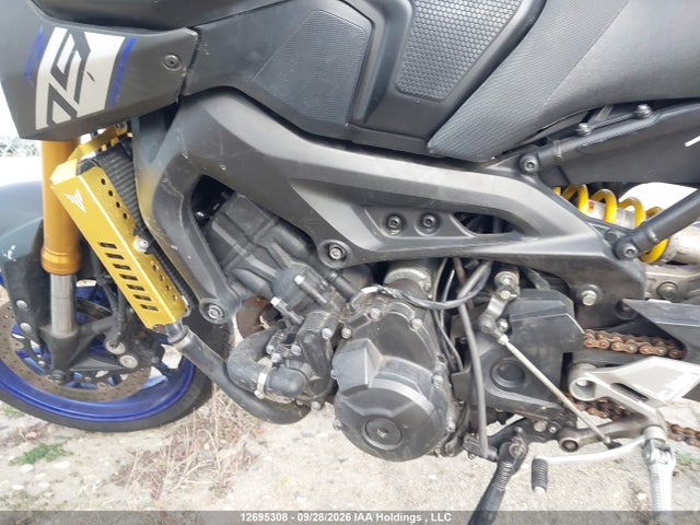 Продажа на аукционе авто 2015 Yamaha Fz09, vin: JYARN33N1FA001917, номер лота: 12695308