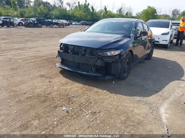 12695320 :رقم المزاد ، JM1BPBLM7L1159515 vin ، 2020 Mazda Mazda3 Gs مزاد بيع