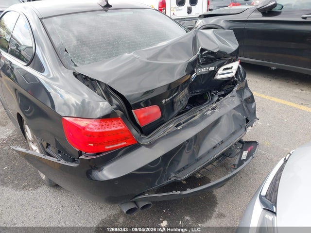 2012 Bmw 328 Xi მანქანა იყიდება აუქციონზე, vin: WBAKF3C50CE974615, აუქციონის ნომერი: 12695343