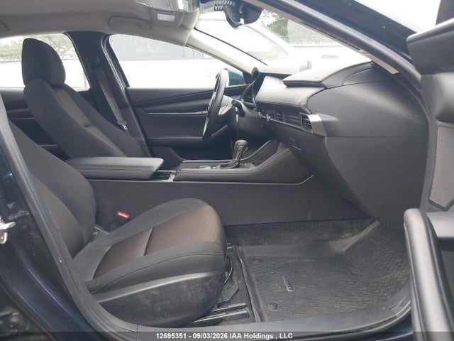 12695351 :رقم المزاد ، JM1BPABM0S1772554 vin ، 2025 Mazda Mazda3 Gx مزاد بيع