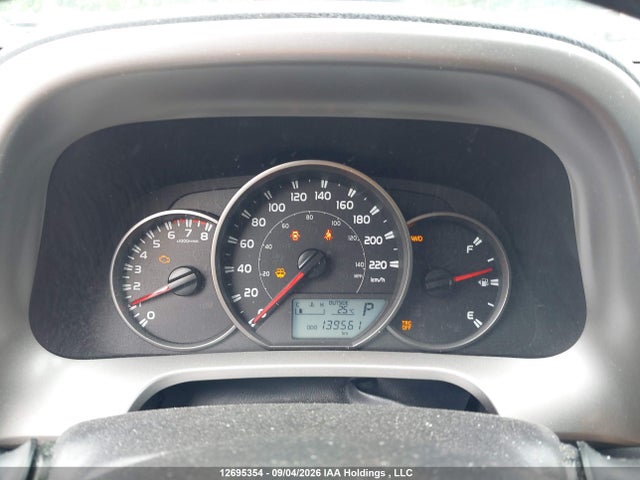 2T3BFREV1GW463447 Toyota RAV4 LE