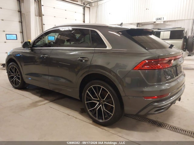 Audi Q8 Progressiv 2021 WA1DVAF17MD027939 Image 3